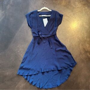 NWT Minimum kilittle dress- hi-low navy tie dress. Size 34